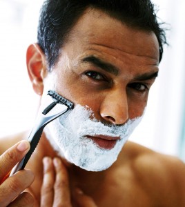 Man shaving Man shaving 268x300 Well groomed men get more bedroom action, study finds